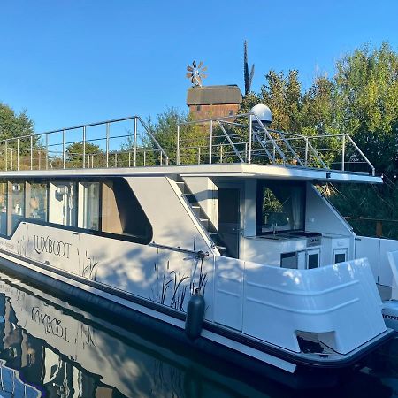 Lieblingsplatz Parey - Schwimmendes Hausboot Hotel Eksteriør billede